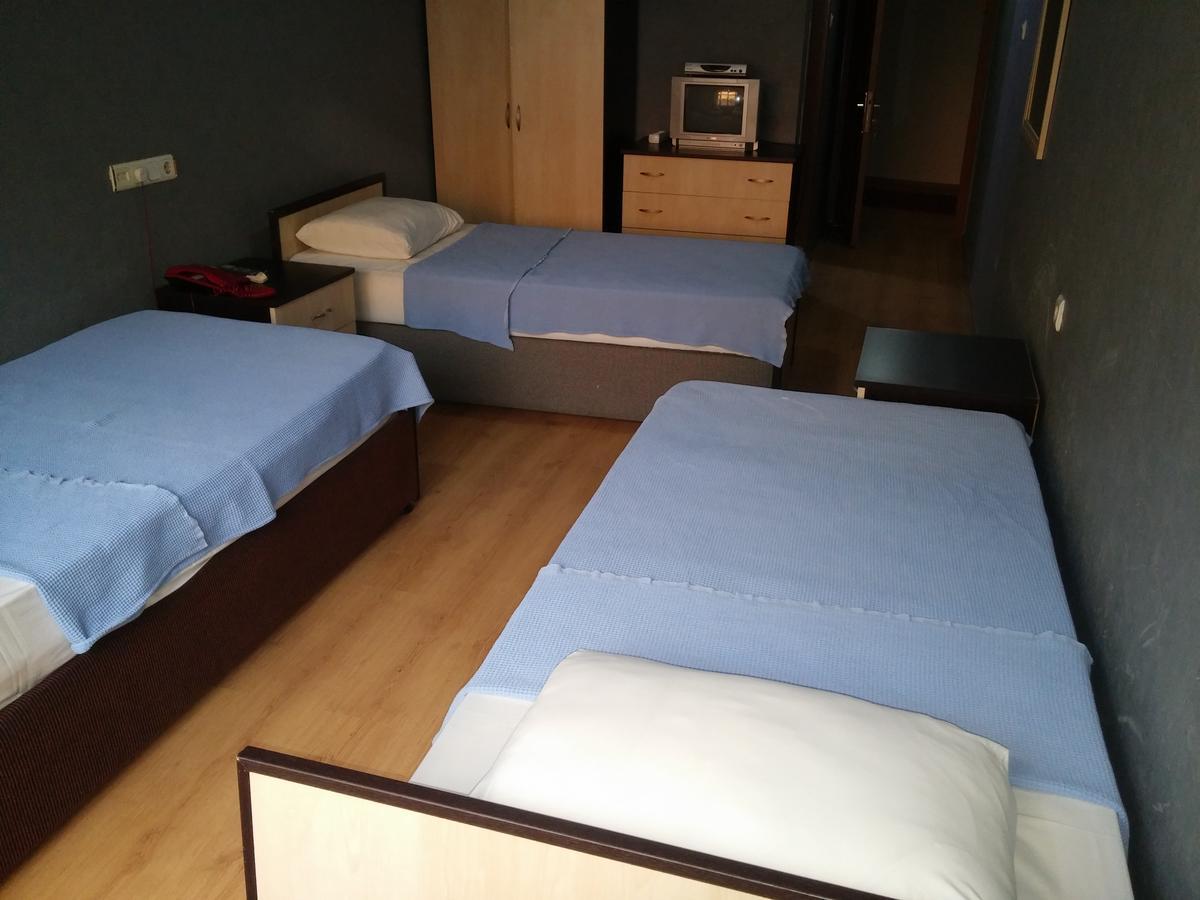 Deniz Hotel Kozlu Εξωτερικό φωτογραφία