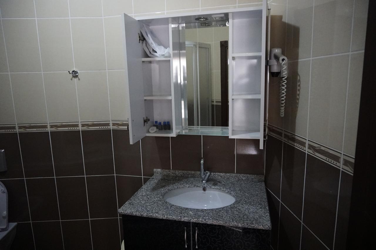 Deniz Hotel Kozlu Εξωτερικό φωτογραφία